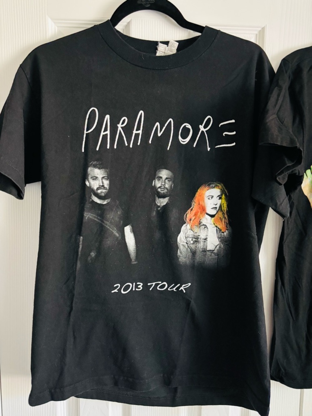 Paramore Merch Bundle - Picture 3 of 8